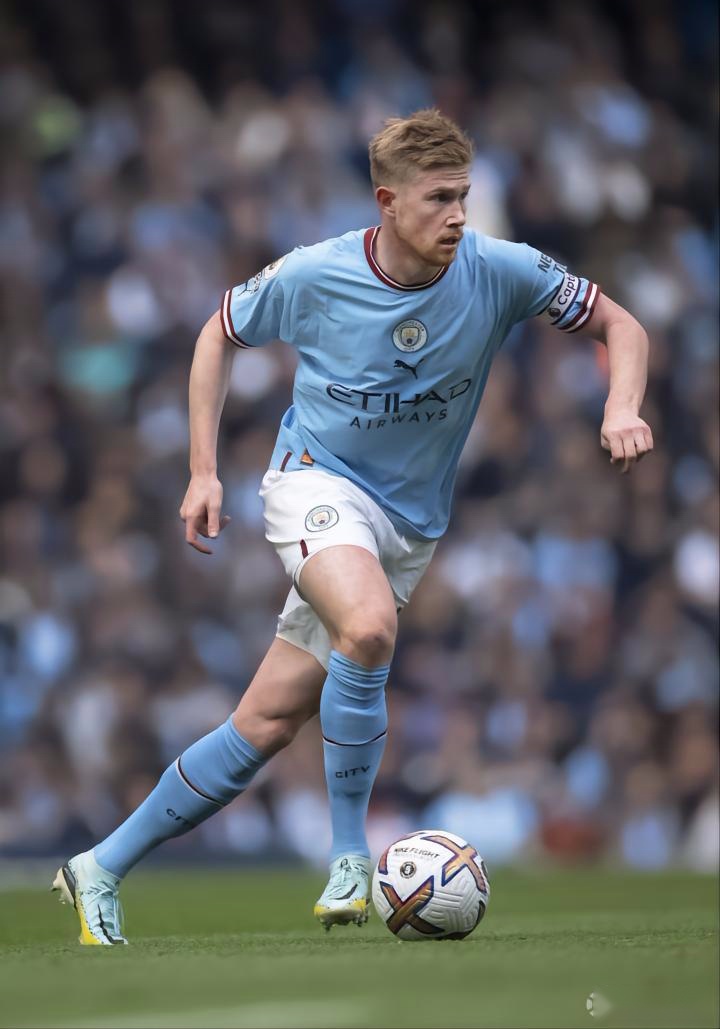 帕夫洛维奇：偶像是C罗；未来希望成为拜仁和德国的常规首发